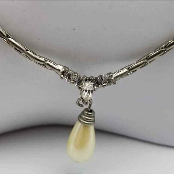 Princess‎ Charlotte regency pearl drop necklace N0103 - Picture 2 of 2